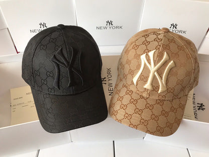 Gucci x MLB Collaboration: 2023 Spring Collection Stylish Baseball Caps for Men and Women, Featuring Classic Team Logos of MLB