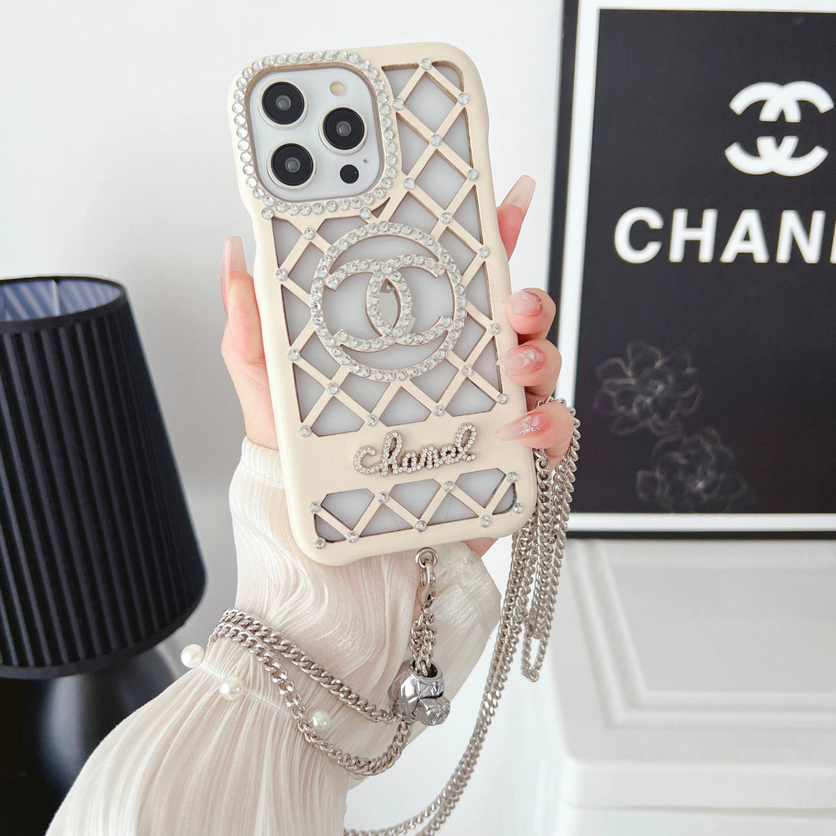 CC Hollow Rhinestone Case