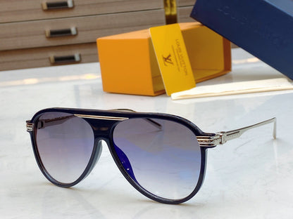 LV Blackwood Sunglasses with Pilot-style Design and LV Lettering on Metal Hinges