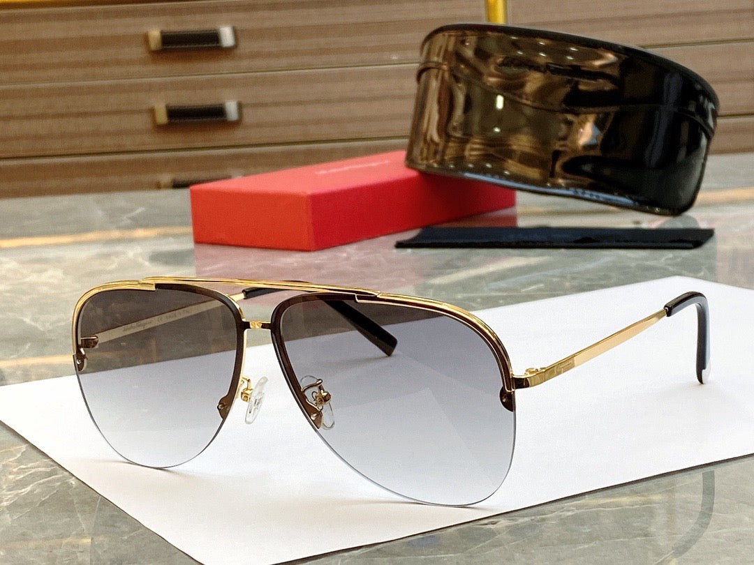 Simplicity Meets Style: Ferragamo SF998SK Sunglasses with Effortless Fashionable Sensibility