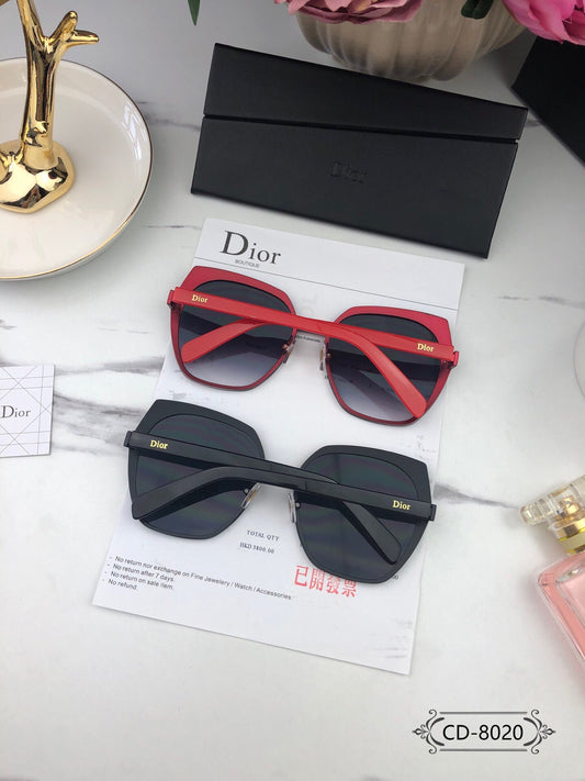 Sleek and Stylish: DIOR Polarized Lenses with Lightweight PC Frames for Fashionable Individuals