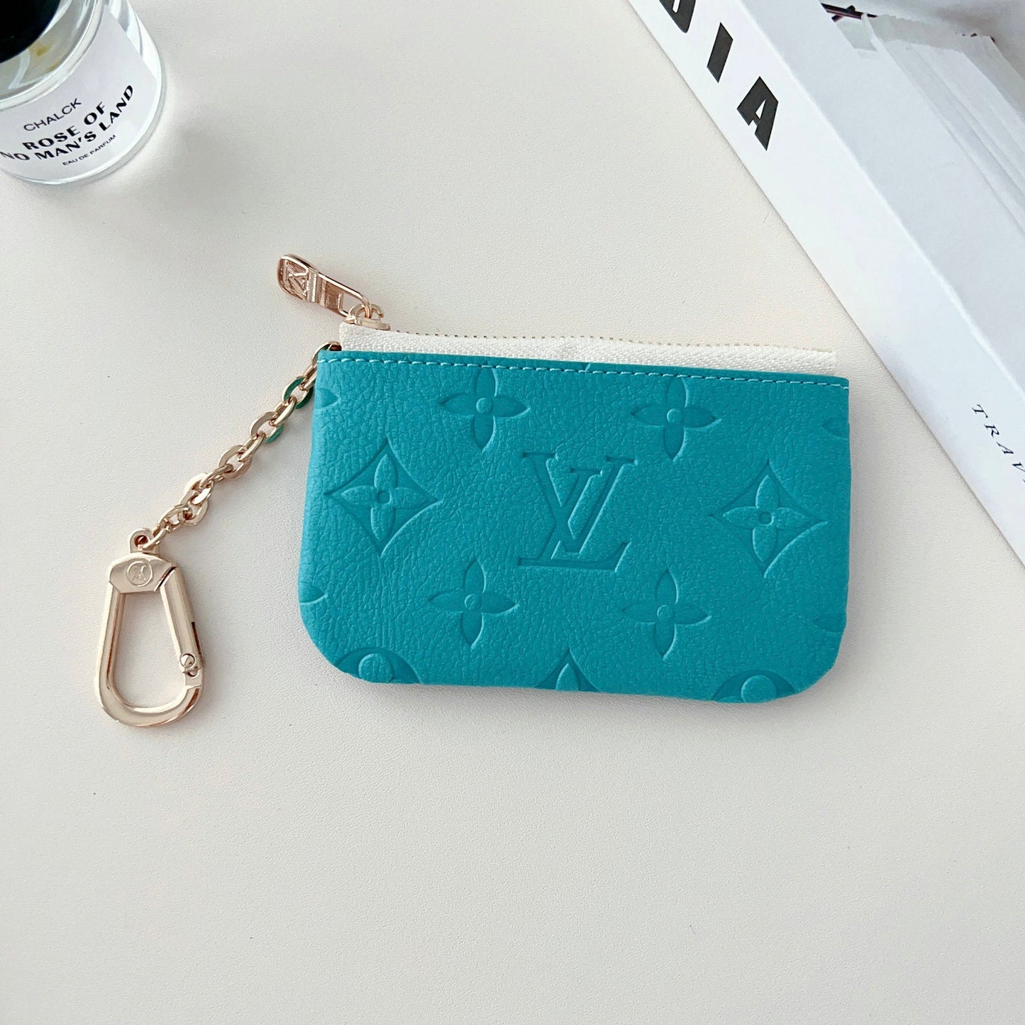 LoveV Embossed Logo Pendant Card Bag/coin Purse