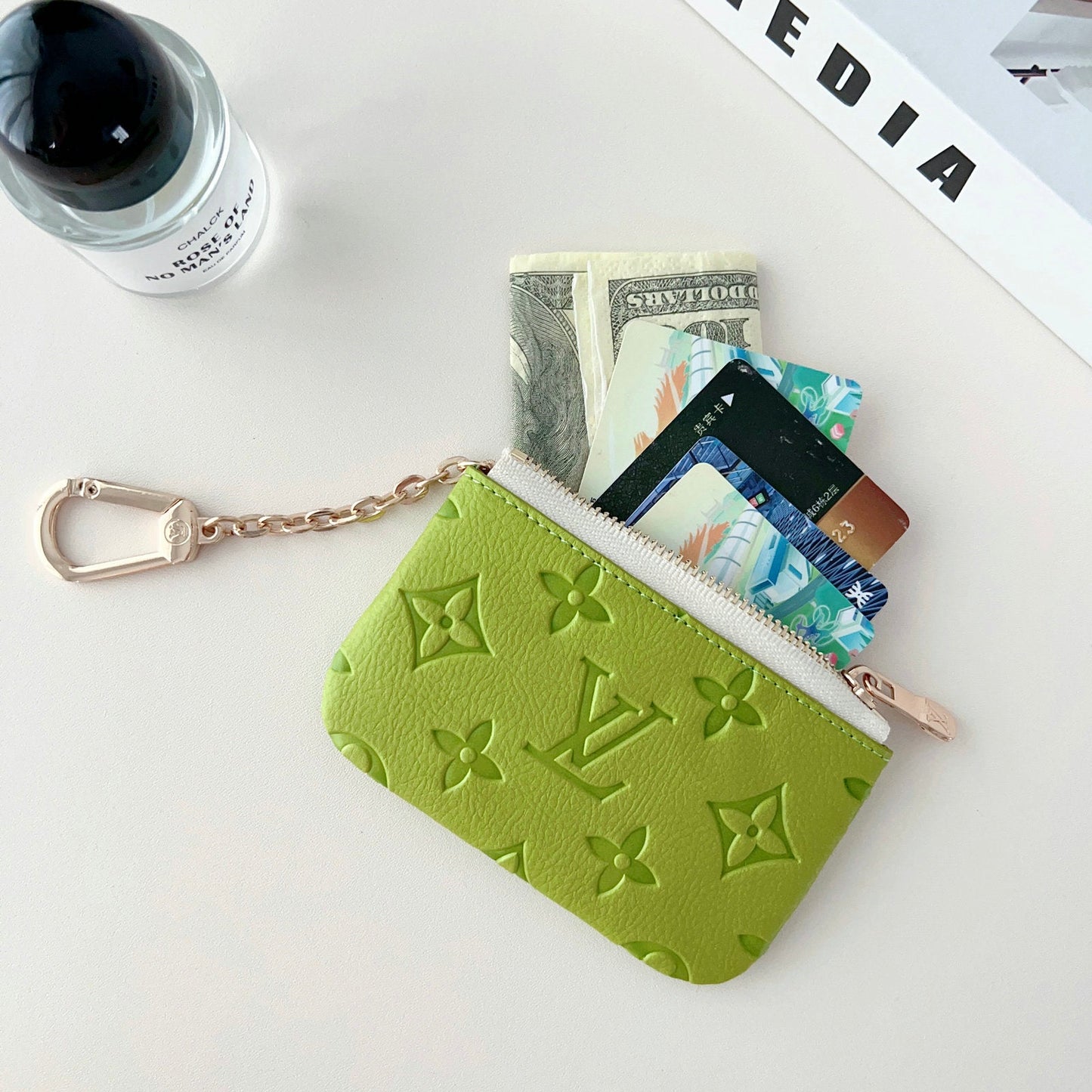 LoveV Embossed Logo Pendant Card Bag/coin Purse