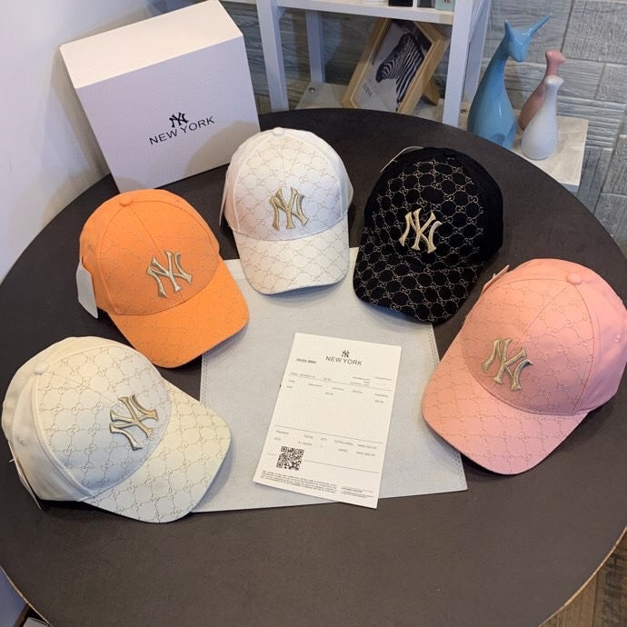 Gucci x MLB Collaboration: 2023 Summer Collection Stylish Baseball Caps for Men and Women, Featuring Classic Team Logos of MLB